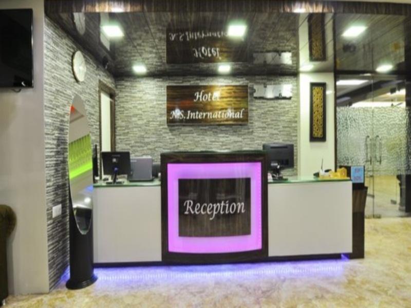 N S国际酒店 加尔各答 外观 照片